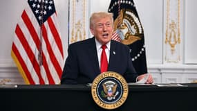 Le président des États-Unis Donald Trump lors d'un appel vidéo avec les troupes américaines le jour de Thanksgiving le 27 novembre 2025.