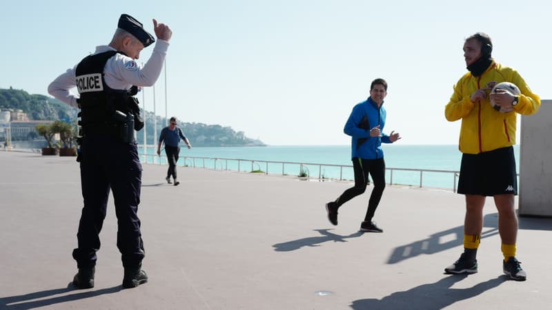 Un contrôle de police à Nice, le 18 mars. 