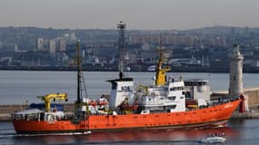 Le navire était arrivé à Marseille le 29 juin dernier pour une escale technique, après avoir pu débarquer ses passagers à Valence (Espagne)