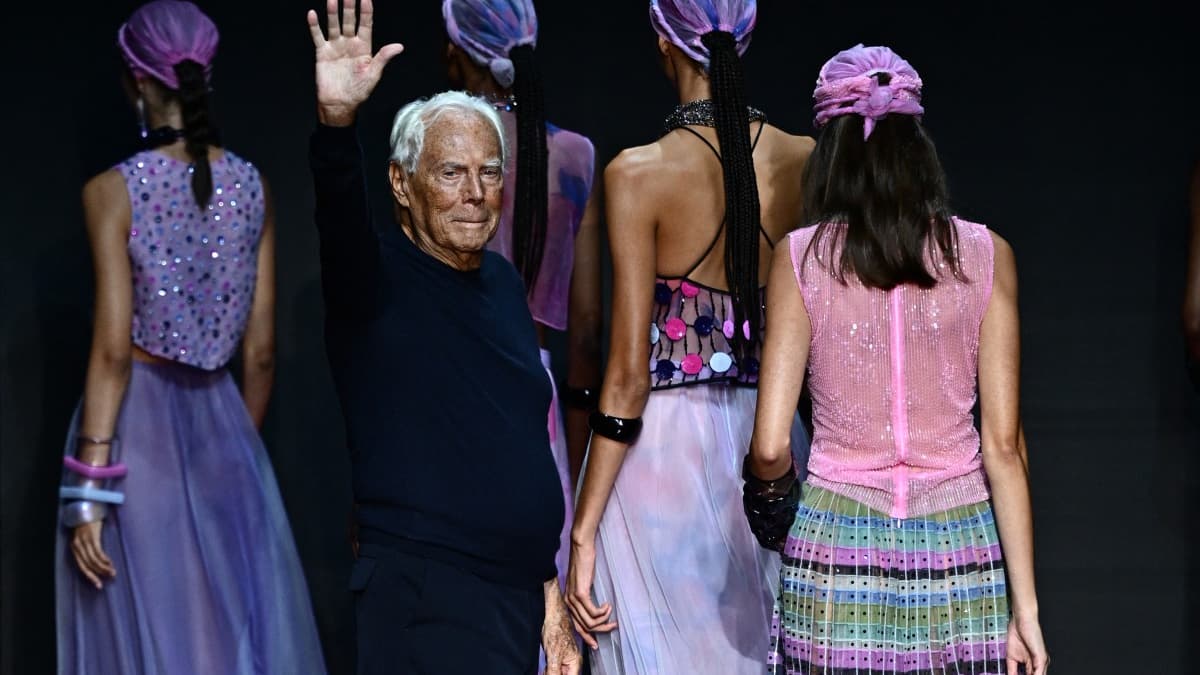 IL AVAIT REFUSÉ D'ÊTRE RACHETÉ PAR BERNARD ARNAULT: COMMENT GIORGIO ARMANI, LA 360ÈME FORTUNE DU MONDE, A BÂTI SON EMPIRE DU LUXE