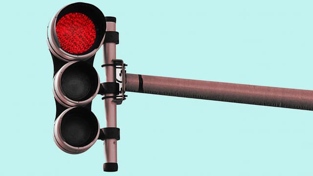 Testés en Gironde et en Essonne, ces nouveaux radars de feu seront prochainement généralisés, selon le magazine Autoplus.