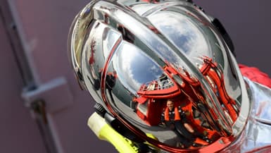 Le casque des marins-pompiers de Marseille, le 17 octobre 2023.