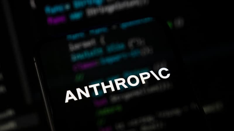 Sale période pour Anthropic: une partie du code de Claude, son IA, a fuité à cause d'une "erreur humaine", révélant de futurs projets de la start-up