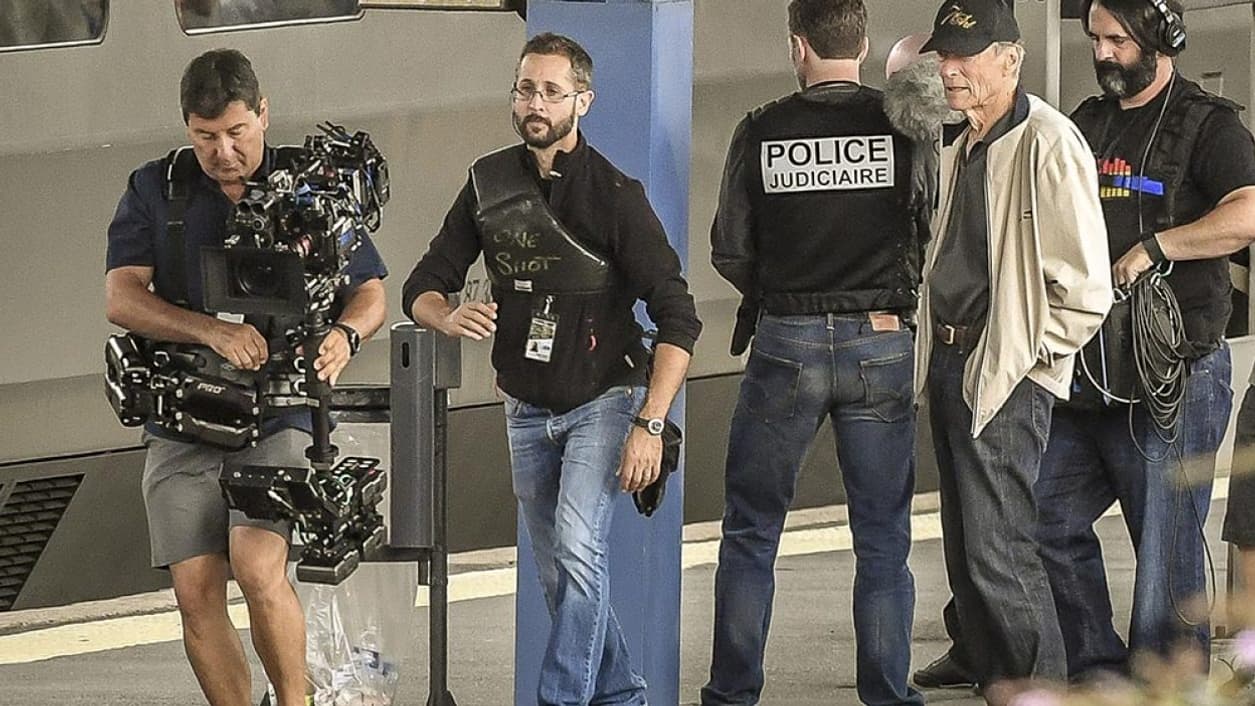Clint Eastwood sur le tournage de son prochain film, à Arras, le 1er septembre 2017. Clint Eastwood sur le tournage de son prochain film, à Arras, le 1er septembre 2017.