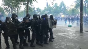Tensions place de la République 