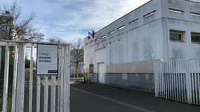 Les enseignants du collège Jacques-Jorissen à Drancy sont en grève.