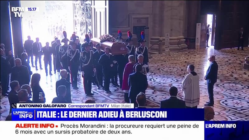 Le dernier adieu des Italiens à Silvio Berlusconi lors de ses funérailles d'État à Milan
