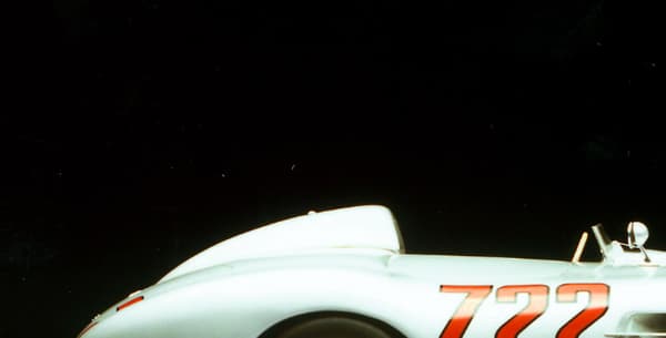 La Mercedes de Stirling Moss estampillée du numéro 722.