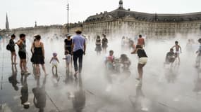 Le miroir d'eau pris d'assaut à Bordeaux le 27 mai 2017