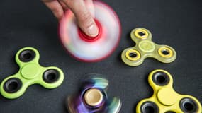 En quelques semaines, le hand spinner est devenu un véritable phénomène dans les cours de récréation