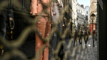 Commerces fermés à Paris, le 20 mars 2021, en raison de nouvelles restrictions