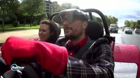 Dans cet extrait du bêtisier de la saison 2, Le Tone remixe la Macarena dans la Caterham.