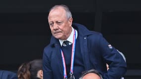 Bernard Lacombe lors d'un match de l'OL en avril 2023.