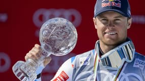 Alexis Pinturault avec son petit globe du combiné