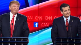 Donald Trump estime que Ted Cruz pourrait être inéligible. 