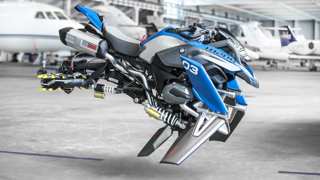 La silhouette rappelle la R 1200 GS Adventure, mais les roues ont disparu. La silhouette rappelle la R 1200 GS Adventure, mais les roues ont disparu.
