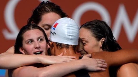 Camille Muffat, Charlotte Bonnet, Mylène Lazare et Coralie Balmy ont décroché la médaille de bronze du relais 4x200m Camille Muffat, Charlotte Bonnet, Mylène Lazare et Coralie Balmy ont décroché la médaille de bronze du relais 4x200m