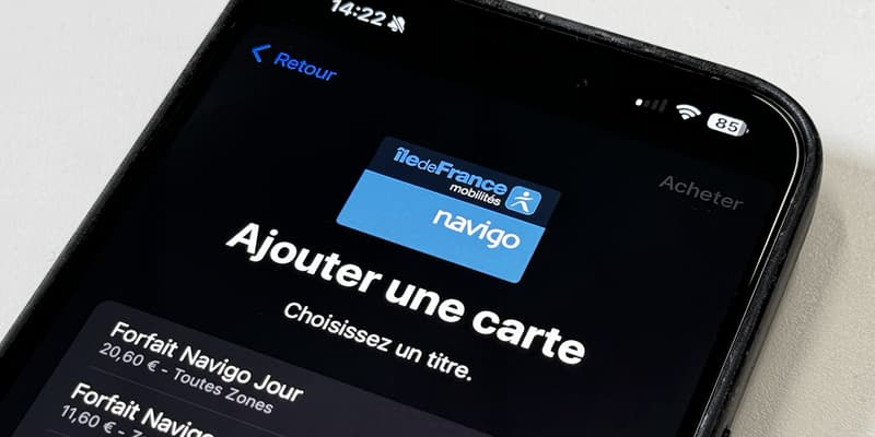 Le passe Navigo sur un iPhone 15 Pro