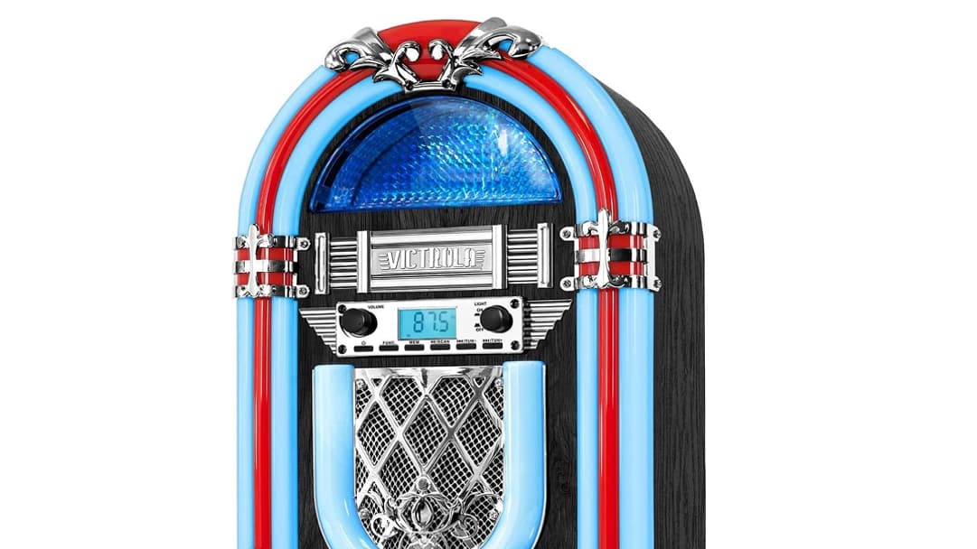 Victrola Nostalgic Wood Countertop Jukebox Victrola Nostalgic Wood Countertop Jukebox