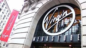 Le magasin Virgin Megastore des Champs Elysées, en faillite.