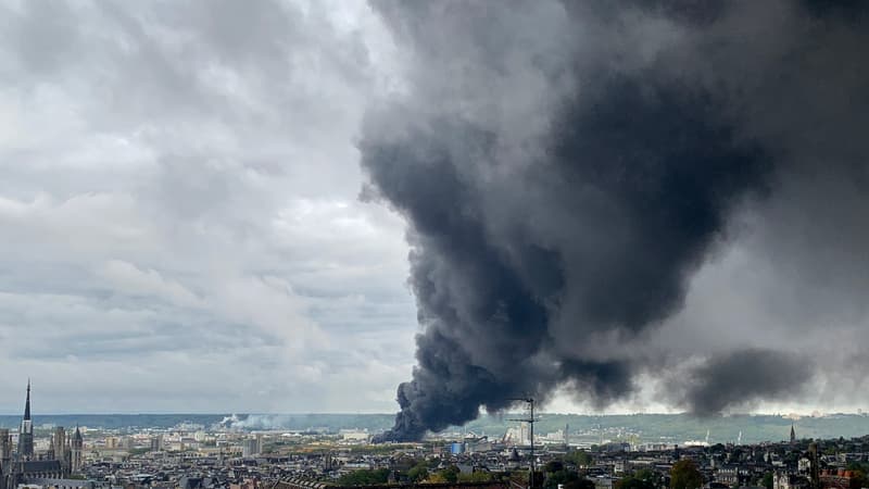 L'incendie qui s'est déclaré dans l'usine de Lubrizol à Rouen est éteint.