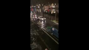 Paris: le Canal Saint-Martin déborde