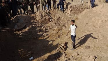 Lors de la reconquête des zones occupées par Daesh les soldats irakiens ont découvert de nombreux charniers