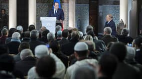Le président de la République François Hollande lors d'une visite à la Grande Mosquée de Paris, le 18 février 2014