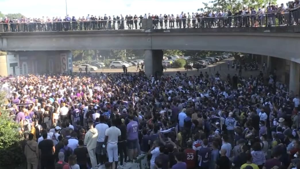 La foule rassemblée à Toulouse