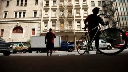 Vue de l'immeuble qui pourrait accueillir le centre communautaire musulman à proximité du site new-yorkais du World Trade Center. Adversaires et partisans du projet marqueront par des manifestations opposées le neuvième anniversaire des attentats du 11-Se