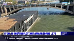 Lyon : le théâtre flottant amarré dans le 7e