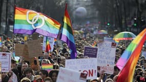 Les partisans du mariage pour tous défilent à Paris. (Photo d'illustration)