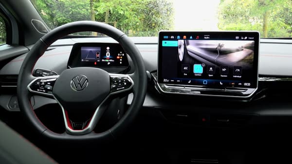Volkswagen a restylé le SUV électrique ID.4, photographié ici en mai 2024.