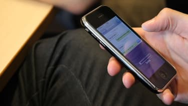 L'employeur explique avoir d'abord averti son salarié par téléphone