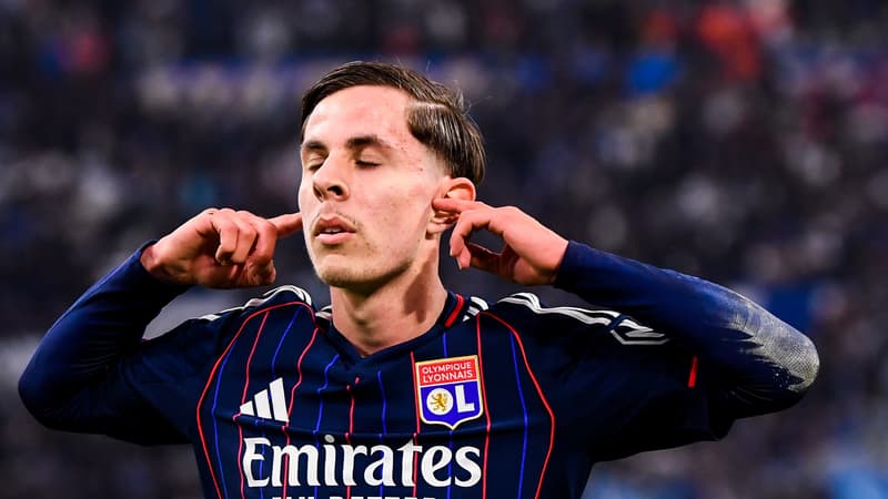 OM-OL: la célébration glaciale de Rémi Himbert devant le virage marseillais