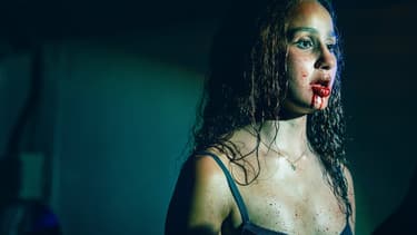 Oulaya Amamra dans "Vampires"