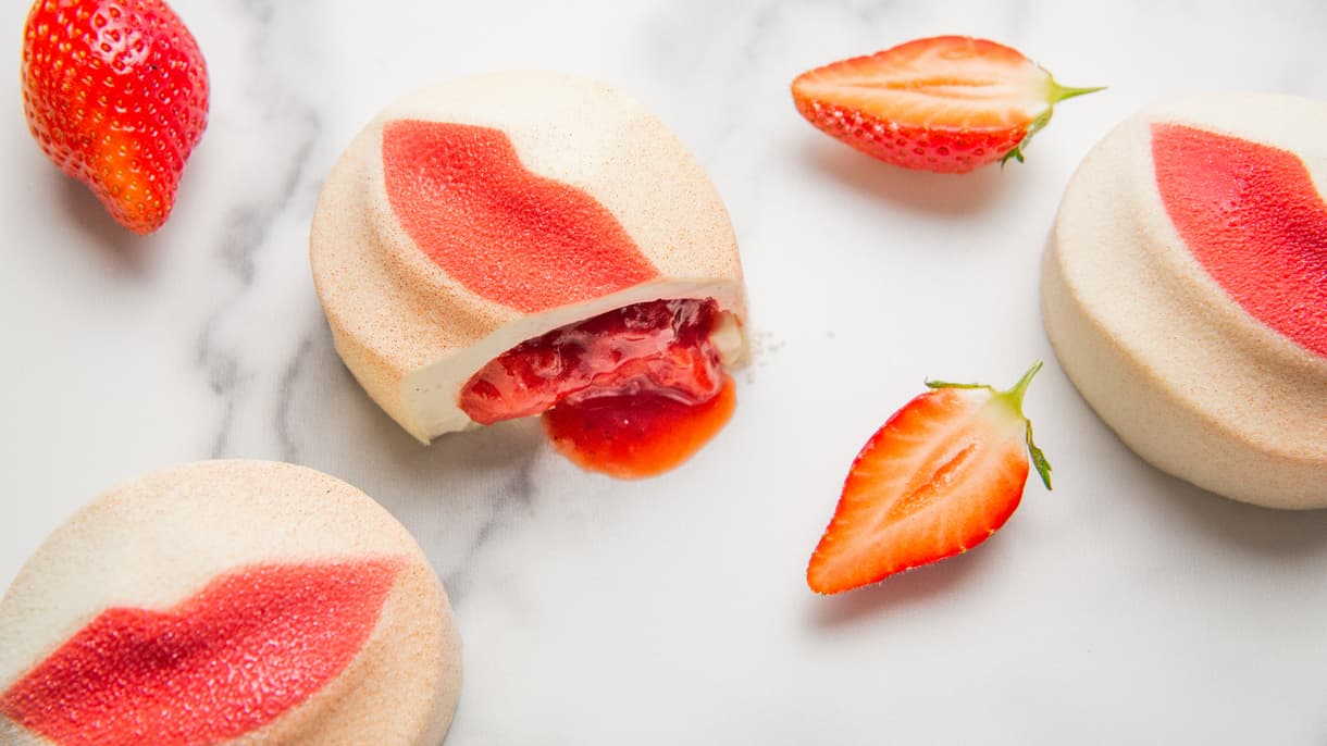 "Le Baiser", la pâtisserie de Saint-Valentin de Ladurée