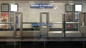 Quai de la ligne 13 à la station de métro Basilique de Saint-Denis