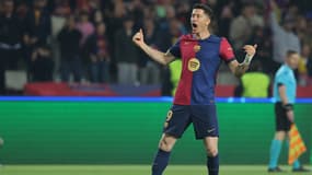 Robert Lewandowski après le deuxième but du Barça en quart de finale aller de Ligue des champions, 9 avril 2025