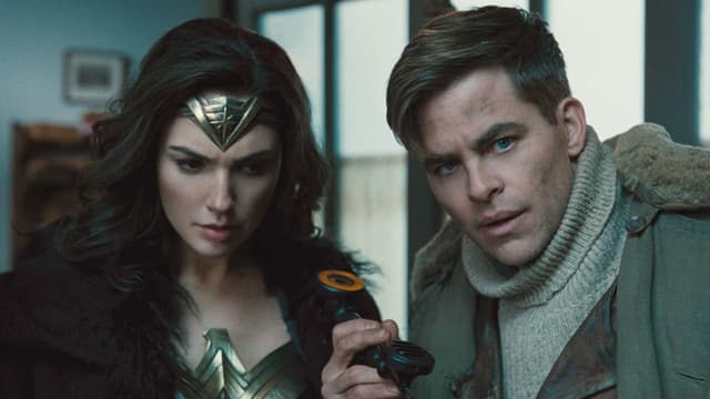 Gal Gadot et Chris Pine dans "Wonder Woman"