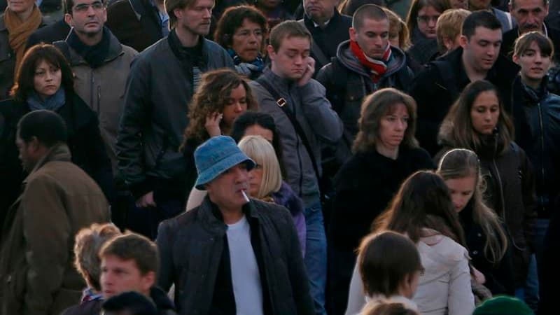 Les Français sont en majorité contre la hausse de TVA annoncée par le gouvernement pour financer partiellement un crédit d'impôt destiné à aider les entreprises françaises à améliorer leur compétitivité, montrent deux sondages publiés jeudi. /Photo prise