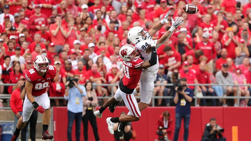 Les superbes images de l'énorme ambiance en foot US universitaire