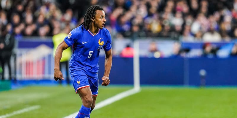 Jules Koundé lors de France-Croatie, quart de finale retour de Ligue des nations, 23 mars 2025