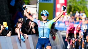 Lorenzo Fortunato, vainqueur d'étape sur le Tour de Romandie 2025