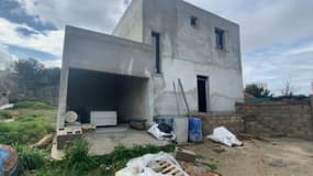 La maison d'un couple marseillais Layitte et Hanane, victime d'une escroquerie. 
