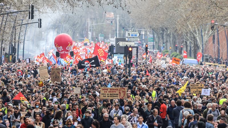 Retraites: une semaine après le 49.3, une mobilisation en forte hausse en France