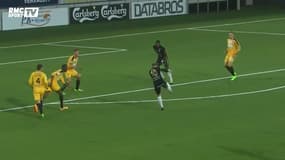 Contrôle poitrine, volée pleine lucarne, le but sensas' venu de Finlande