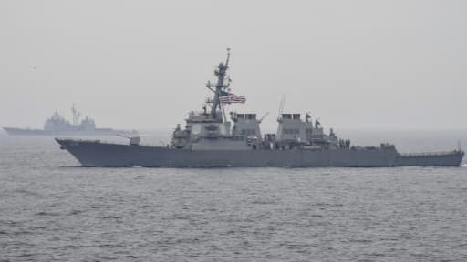 Le destroyer américain USS Fitzgerald, le 1er juin 2017 en mer du Japon