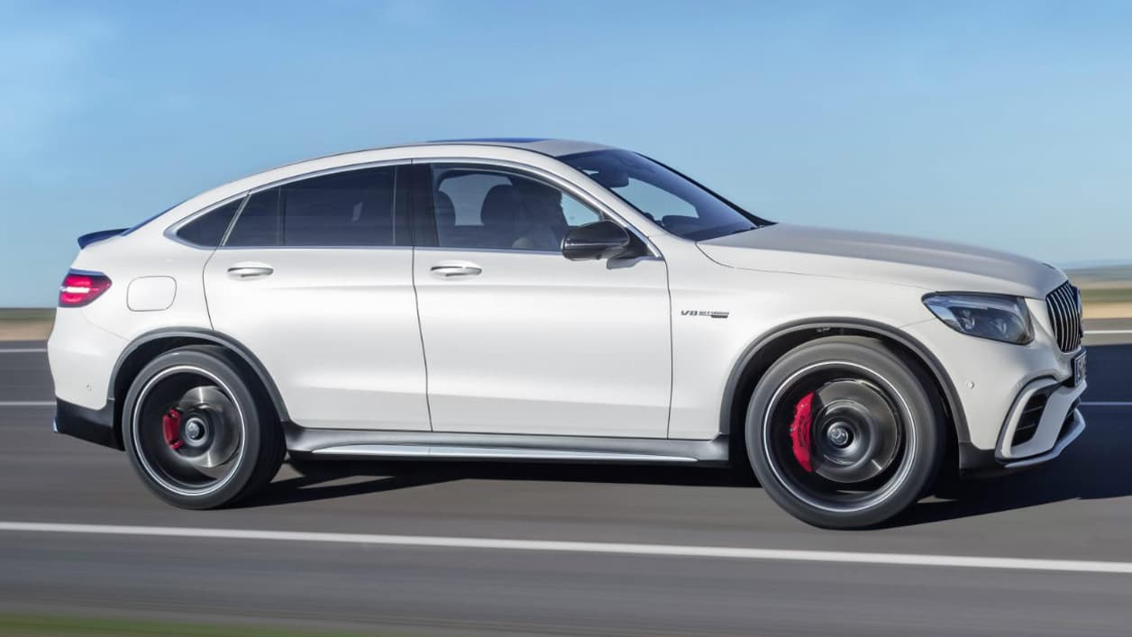Malgré ses 2 tonnes sur la balance, le GLC Coupé 63 AMG S atteint les 100km/h en 3,8 secondes. Malgré ses 2 tonnes sur la balance, le GLC Coupé 63 AMG S atteint les 100km/h en 3,8 secondes.
