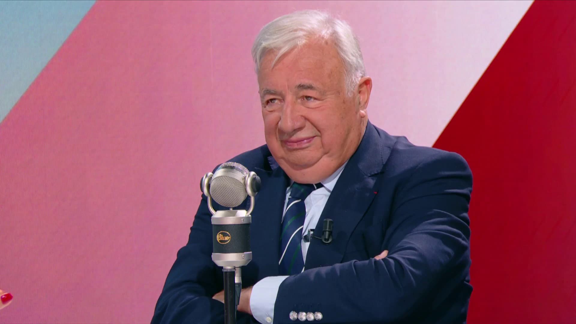 LE PRÉSIDENT DU SÉNAT BALAIE LA TAXE ZUCMAN, UNE "ILLUSION" QUI "NE PASSERA PAS LE BARRAGE DU CONSEIL CONSTITUTIONNEL"
